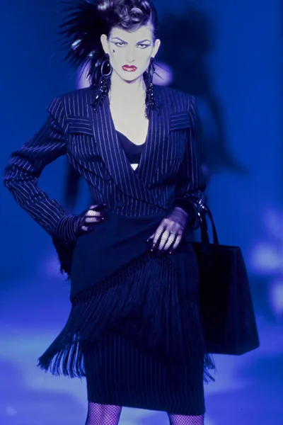 Look 29